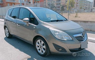 Opel Meriva II 2010 1.3 cdti Cosmo