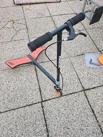 monopattino Razor