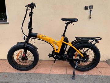 Bici elettrica Jeep pieghevole