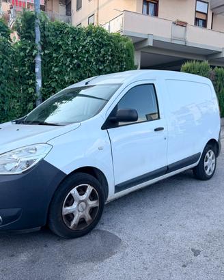 Furgone Dacia Dokker 1.5 dci 90 cv solo 62.000 km