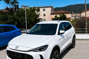 MG ZS 1.5 HYBRID LUXURY *SENZA OBBLIGO DI FINANZIA