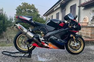 RSV 1000 R