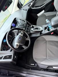 Ford focus 1.6