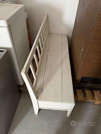 Panca in legno con contenitore – Egna (BZ)