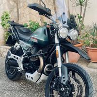 Moto Guzzi V85 TT - 2022