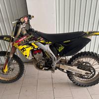 Suzuki rmz 250 ultimo a carburatore 4t