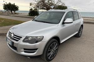 Volkswagen Touareg 3.0 v6 240 cv Dakar