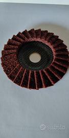 8 dischi lamellari in vello con vello abrasivo