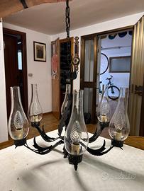 Lampadario vintage in ferro battuto a 6 luci