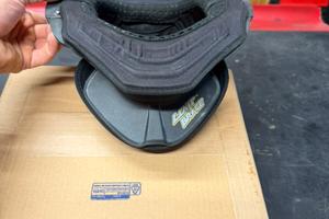 Leatt brace collare moto