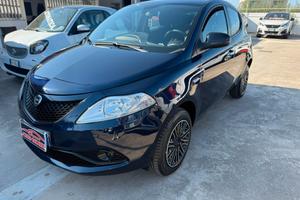 Lancia Ypsilon 0.9 TwinAir 85 CV 5 porte Metano Ec