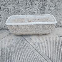 FIORIERA DA ESTERNO IN CEMENTO E GRANIGLIA