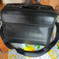 Borsa notebook Targus in Pelle
