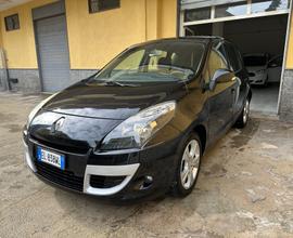 Renault Scenic XMod 1.5 dCi 2012