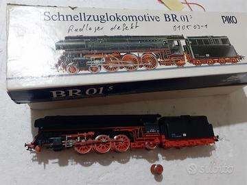 locomotiva z vapore da revisionare 