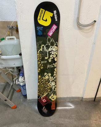 TAVOLA SNOWBOARD BURTON BLUNT PRIMO 152