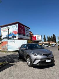 Toyota C-HR 5 Porte C-HR 1.8h Active 2wd e-cvt