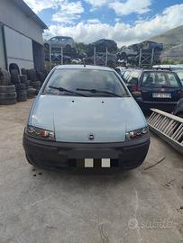 FIAT PUNTO 1.2 BENZINA 60 CV 44 KW ANNO 2000