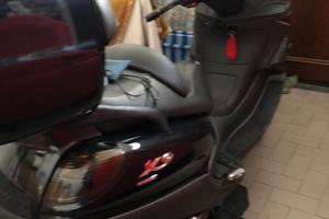 Piaggio x9 500
