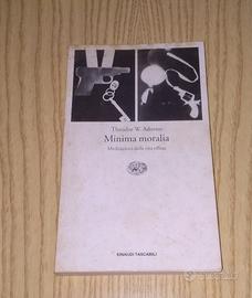 Minima moralia Theodor W. Adorno - Einaudi