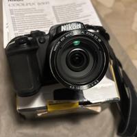 Nikon Coolpix b500