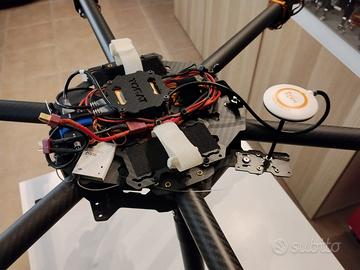 Drone  TAROT T810 con elettronica DJI a Roma