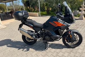 KTM 1290 Super Adventure S - 2022 (con radar)