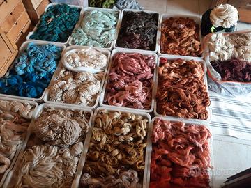 FIlato di lana mohair per maglieria e tessitura