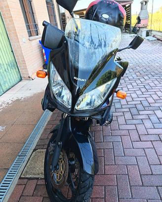 Suzuki VStrom 