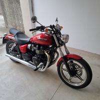 Triumph speedmaster 865 2011
