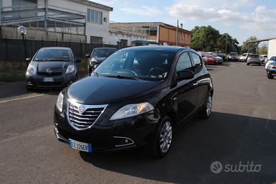 LANCIA YPSILON 1.2 69 CV