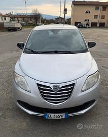 Lancia ypsilon 1.2 benzina