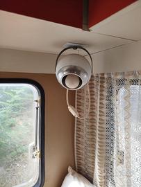 lampadari pop primi anni 70 con annessa roulotte