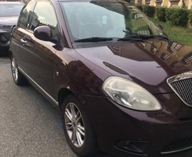 Lancia ypsilon Gpl Eco chic oro