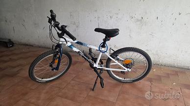 Bicicletta Mountain bike 20"
