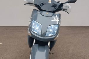 Yamaha XC 300 - 2005