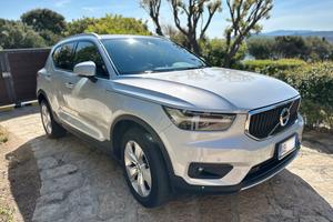 Volvo xc40 momentum pro t3 aut. my21