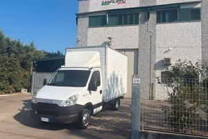 Iveco Daily 35C11 Box in lega