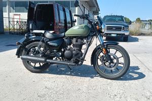 Royal Enfield Meteor Fireball Matt green