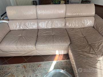 Divano pelle