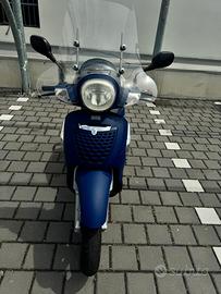 Scarabeo 200 light
