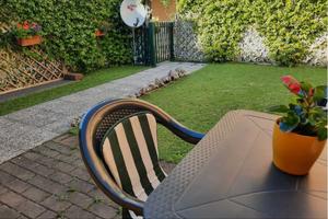 Bilocale con giardino