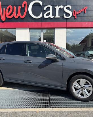 Volkswagen Golf 1.5 Life 130cv NAVI-LED-CAM-16"