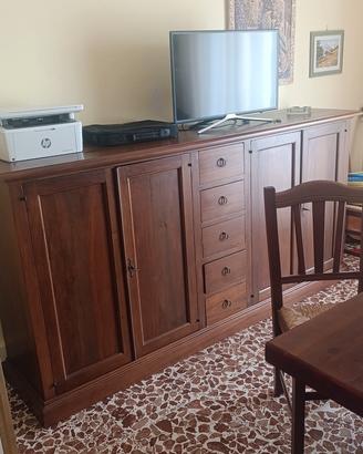 credenza tavolo sedie