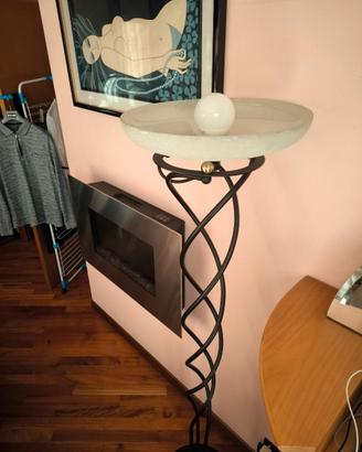 Lampadario candelabro e lampada da terra