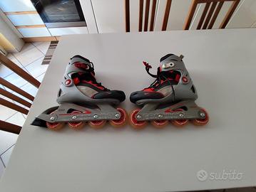 pattini a 4 rotelle in linea della decathlon nuovi