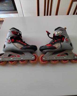 pattini a 4 rotelle in linea della decathlon nuovi