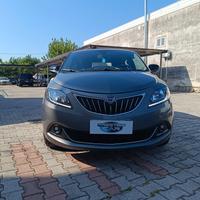 Lancia Ypsilon 1.0 FireFly 5 porte S&S Hybrid Plat