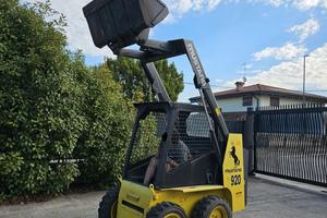 P179- Mini Pala 16 q Mustang 920