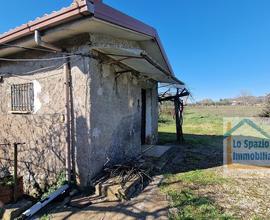 Genazzano, terreno con rustico